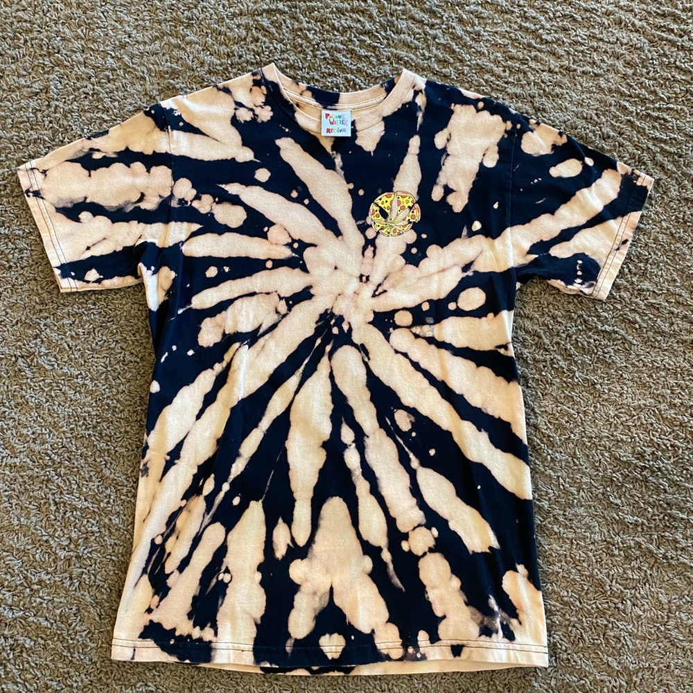 Black medium Porous Walker T-Shirt